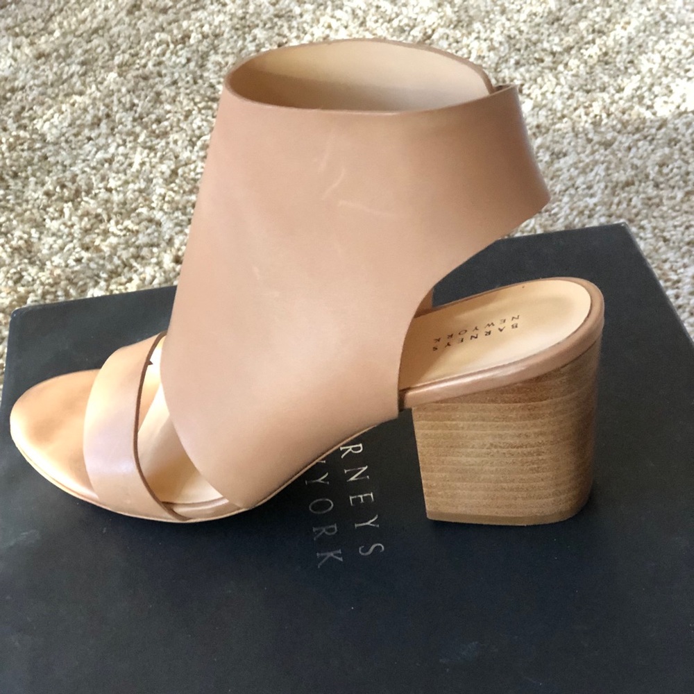 Nude sandals